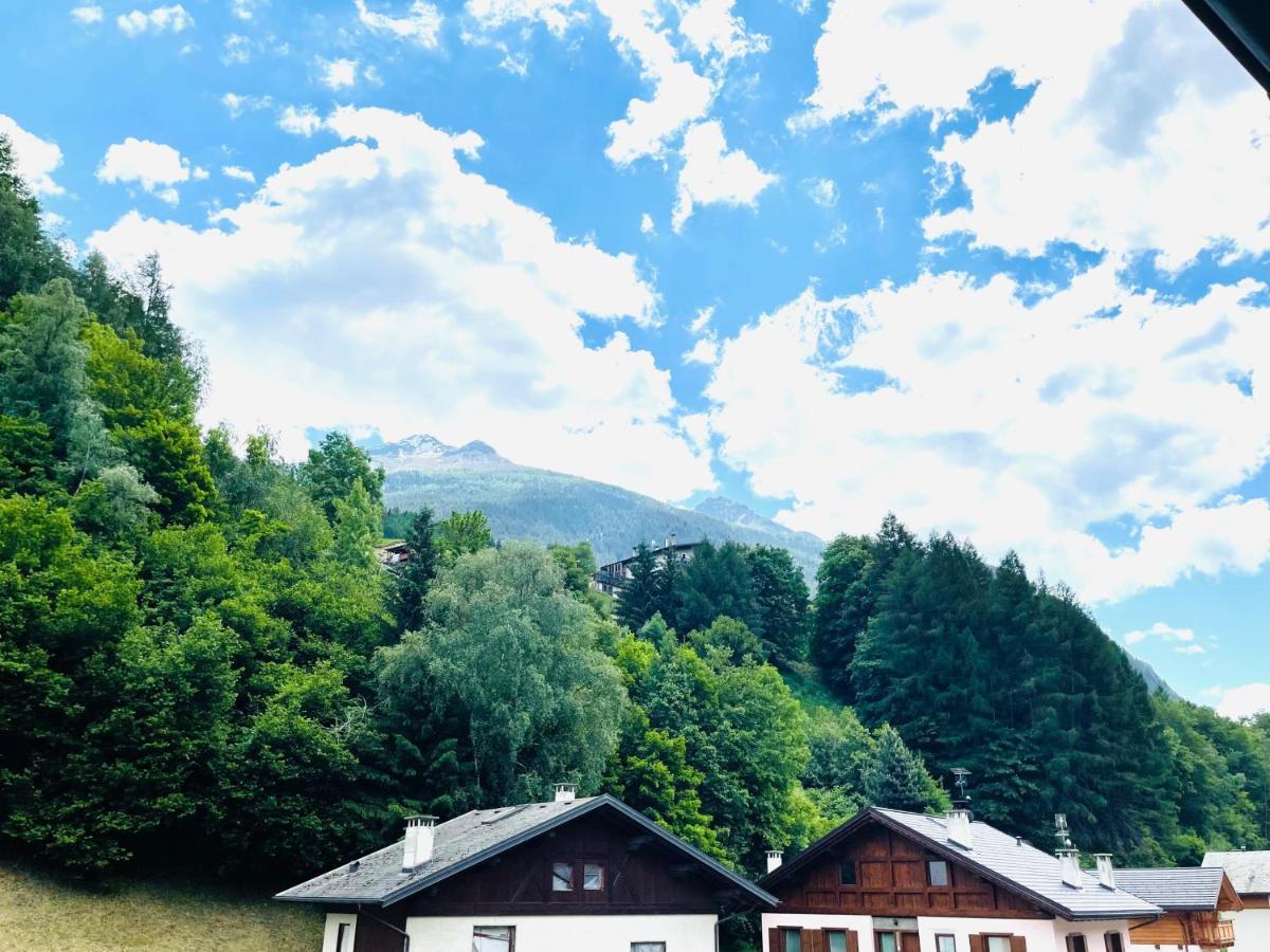Elga Residence - Relax In Alta Valtellina - Bormio Валдисото Екстериор снимка